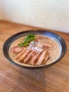 湖麺屋 リールカフェ