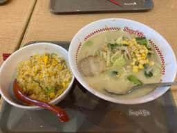 スガキヤ つかしん店