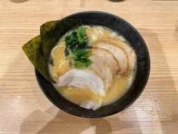 横浜家系ラーメン 独覚家