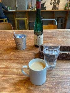 ムロマチカフェ ハチ