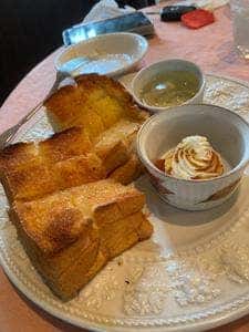 トロムヴォーンズカフェ ウッドベリー