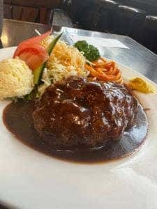 洋食とビール フレンドシップ