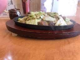 博多鉄板焼肉 一八