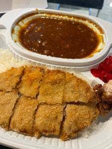 日乃屋カレー慶大東門前