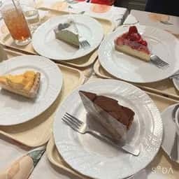 Delices tarte&cafe LINKS UMEDA店