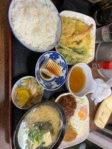 よしのや