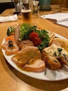 サーモンバル パーシャ