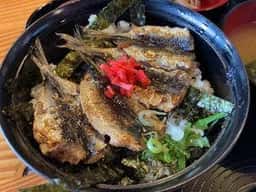 つるや食堂