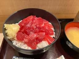 海鮮丼の店 やまけい ル・シーニュ
