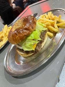 どぶ板食堂 Perry