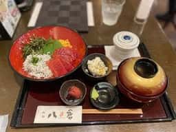 八倉