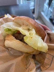 淡路島バーガー &C 肥後橋店