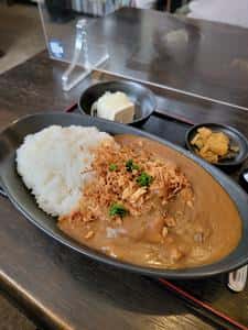 もつ煮専門店 王里