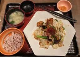 大戸屋ごはん処 丸の内新東京ビル店