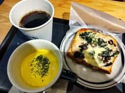 R Baker みなとみらい店