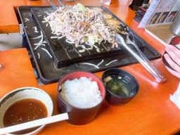 羊ケ丘レストハウス