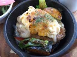 ヒルズテラス LAGO BIANCO