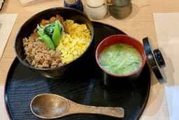 鶏料理 小とり