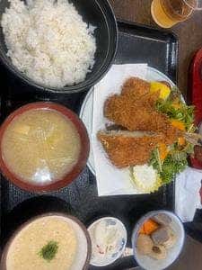 まる信食堂