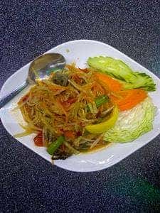 タイ居酒屋 イサーン サコンナコン