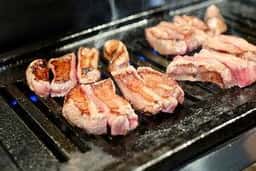 老舗精肉店直送 千種焼肉 飛騨牛の奴隷