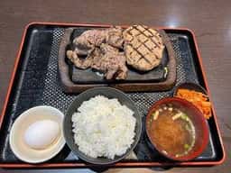 感動の肉と米 東浦店