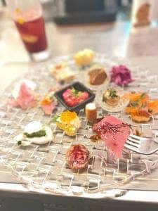 ニショク