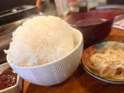 大衆焼肉 やまにく