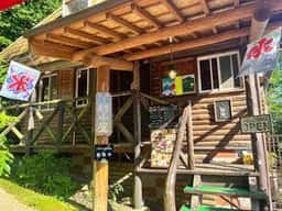 喫茶杉小屋