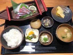 エキマエノ駱駝