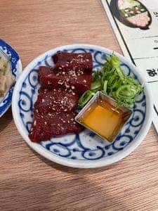 煮込みとホマレ、時々、ボス