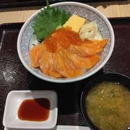 海鮮三崎港 海老名SA店