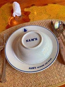 サムズバイザシー那覇店