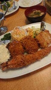 レストラン SHIRATUYU