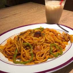 喫茶と洋食のトリコ