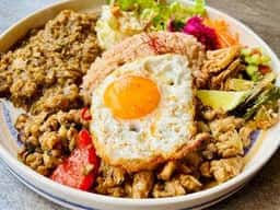 金澤スパイス咖喱 エスニカ