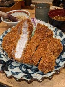 厚切りとんかつよし平キーノ和歌山店