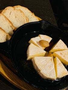 大宮バル LODGE Cheese & Meat Kitchen