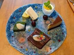 Log cafe