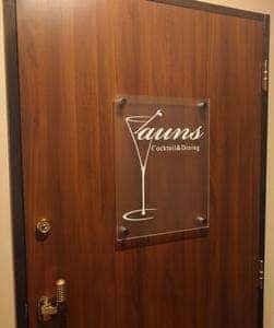 bar auns