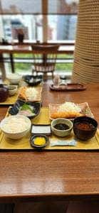 まるは食堂 ラシック店