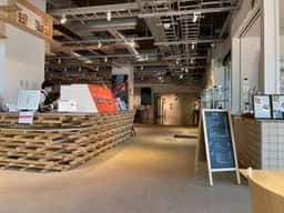 bibliothèque café Aï-DA