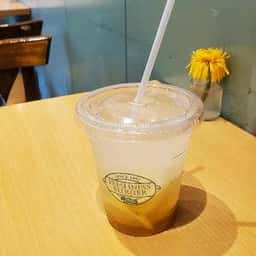 フレッシュネスバーガー 高田馬場店