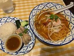ティーヌン 飯田橋ラムラ店