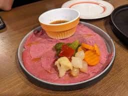 チーズダイニング CHEESE SQUARE AVANTI 新宿駅前店
