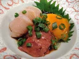 炭火焼鳥 隆翔