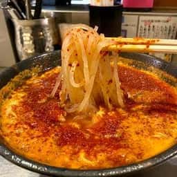 辛麺 華火 新宿御苑店