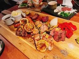 肉イタリアン酒場USIX