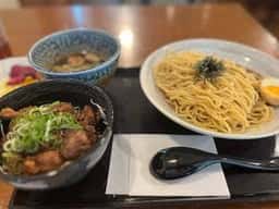 もつ鍋・牛すじ居酒屋 二刀流 武蔵