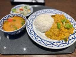 メナムのほとり 神保町テラススクエア店